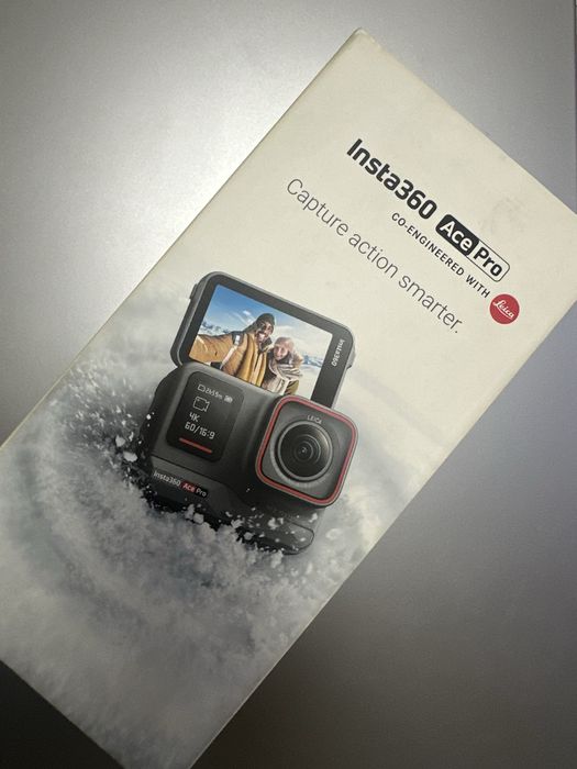 Экше камера Insta 360 Ace Pro