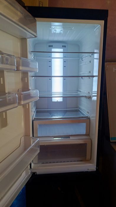 Холадиник сотилади робоче ичлари Тоза ишга таййор доставка бор