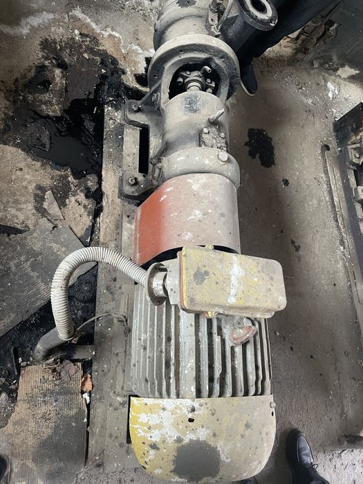 Принемаю электродвигателя