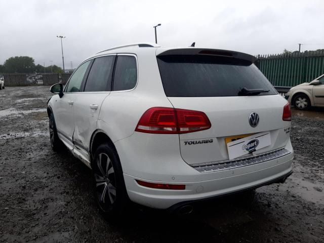 Dezmembrez Volkswagen VW Touareg generatia 2 7P [2010 - 2014] Crossov