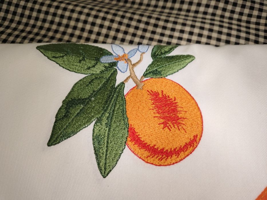 Продается скатерть