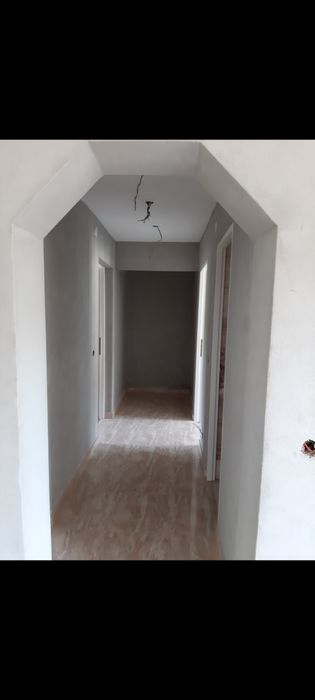 Apartament 4camere +balcon mare vedere spre Măgură
