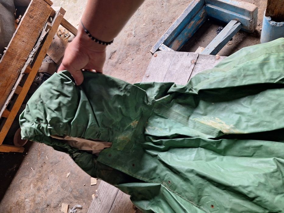 Продам плащ состояние хорошее