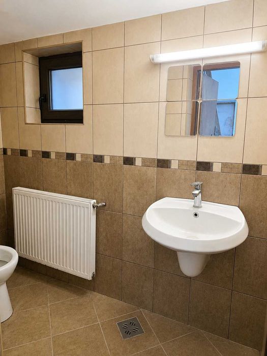 PRIMA ÎNCHIRIERE - Spațiu Comercial Ultracentral de 90mp