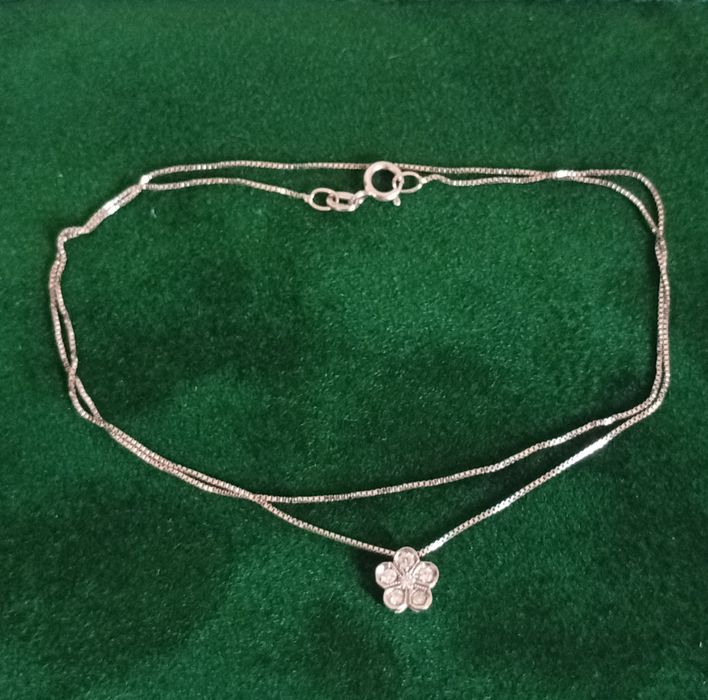 Lanț aur cu diamante