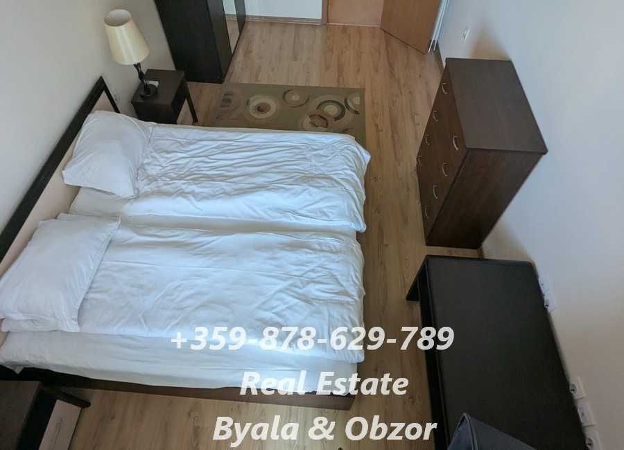 Тристаен апартамент с морска гледка + паркоместо в подземен гараж