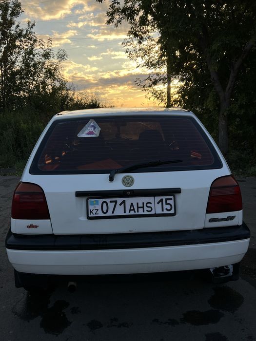 Продам машину гольф 3