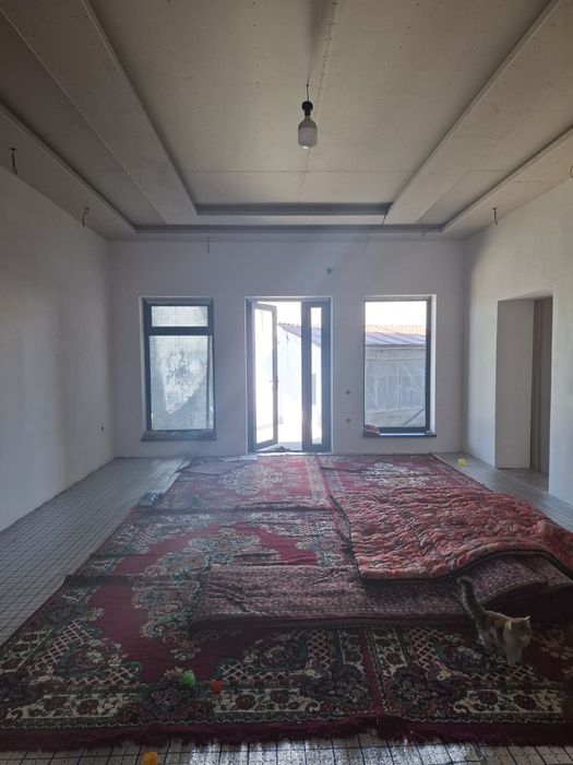 Продаётся дом около 2 автобазы