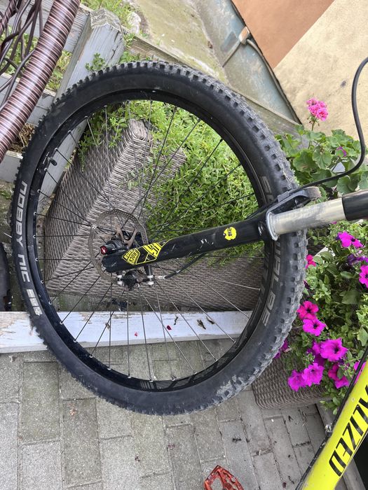 Vand specialized epic unic proprietar putin  timp folosita