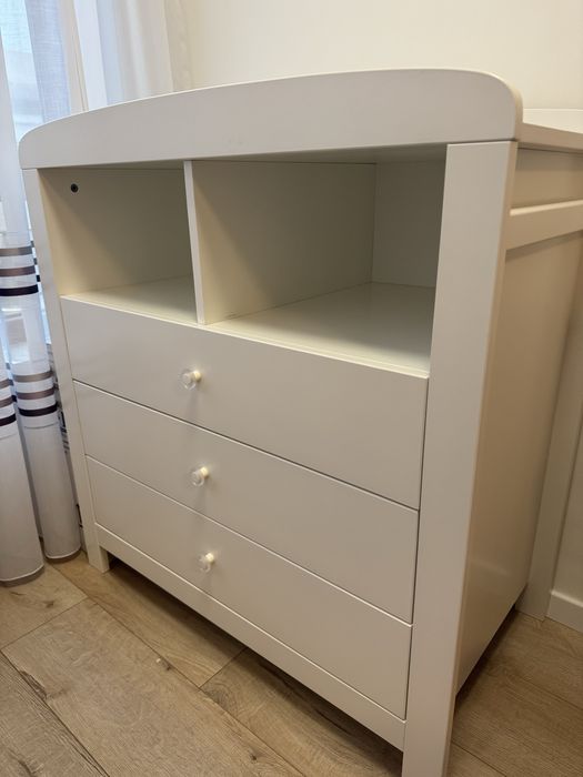 Скрин за детска/бебешла стая