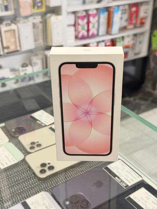 Apple iPhone 17e 256Gb Pink Чисто Нов