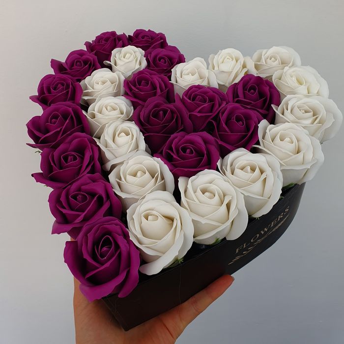 Aranjament trandafiri sapun inima. Preț 70 lei