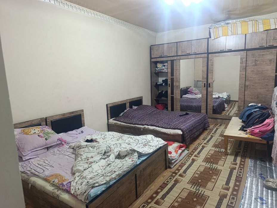 Srochna 4 xona 4 sotiq