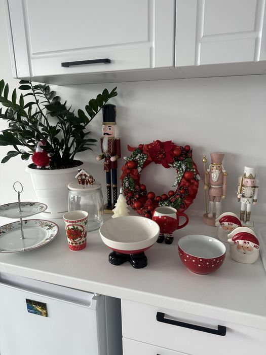 Новогодишни чинии, всичко 35 лв