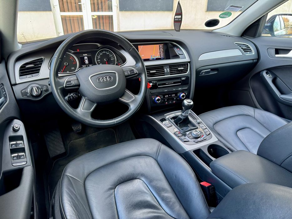 Audi A4 B 8,5-S-Line  2.0 Tdi An 2015, Euro6, Distronic-Bi- Xenon-Led- Navi 3d