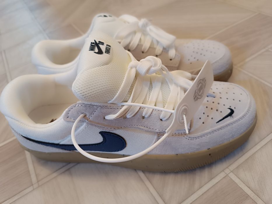 Продам кроссовки Nike!