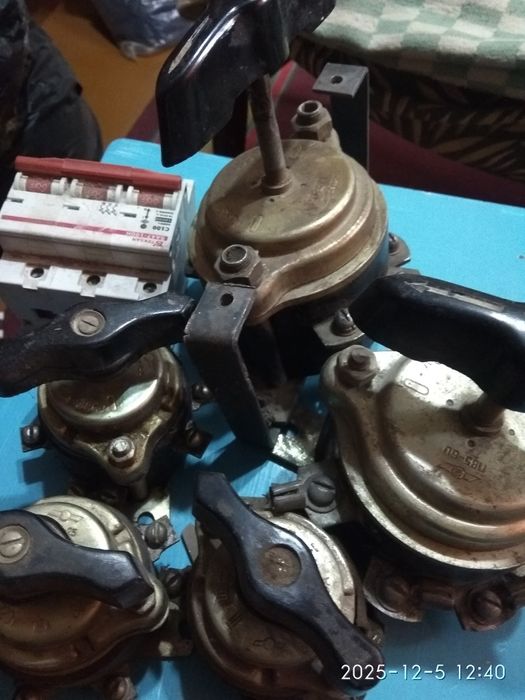 Пакетный выключатель зх фазный