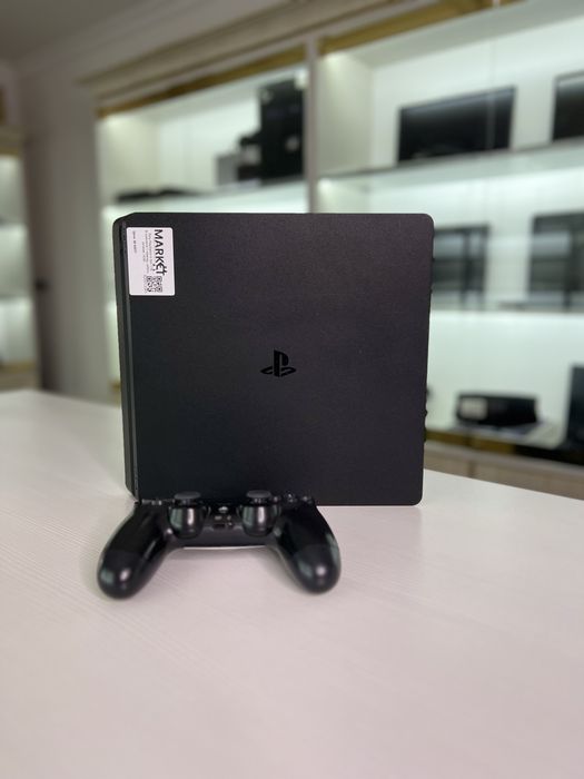 Sony PlayStation 4 Slim 1TB
