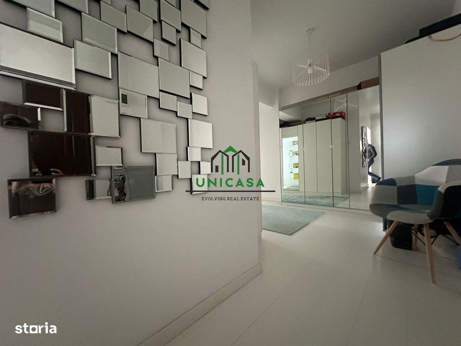 Apartament 4 camere - tip Penthouse - Zona 1 Mai