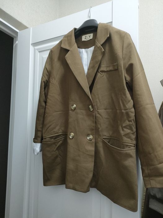 Продам женский пиджак