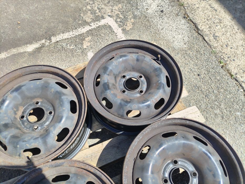 15 цола 4 х 108 мм ПЕЖО / Ситроен - 6 Инча / ЕТ 23