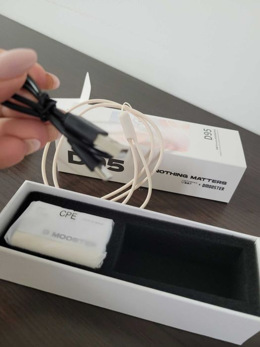 Vand casti Bluetooth noi sigilate