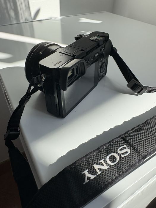 Sony A6000 + 16-50mm + 18-135mm OSS