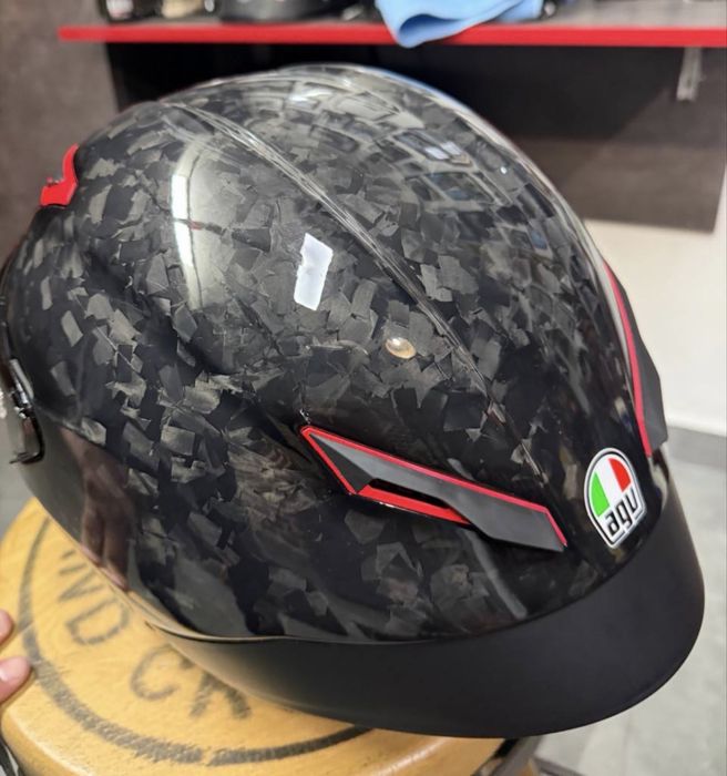 Мото каска AGV  pista RR
