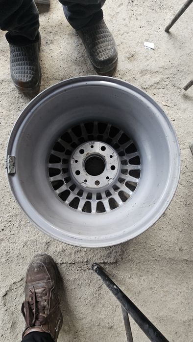 Диск на бмв 1 штук