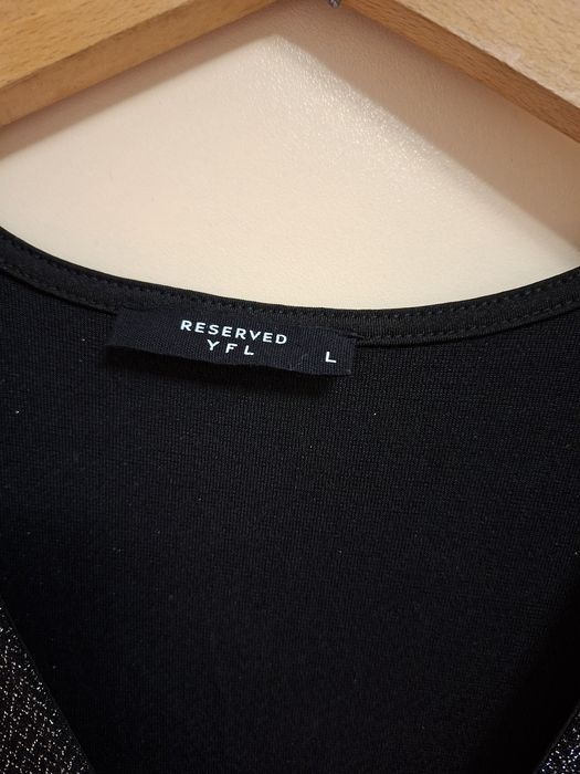 Рокля със сребристи нишки Reserved L