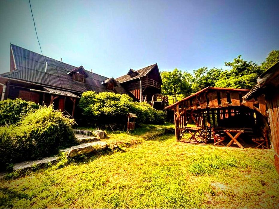 Casa de Vacanta cu 7 Camere