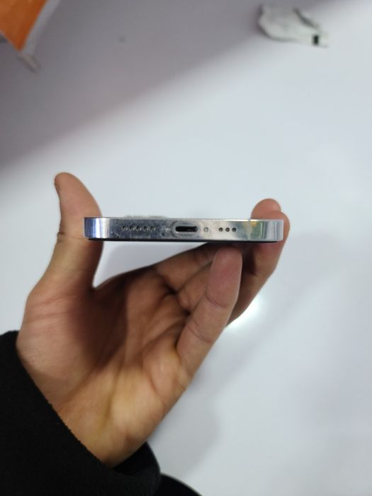 Ayfon 12 pro sotiladi