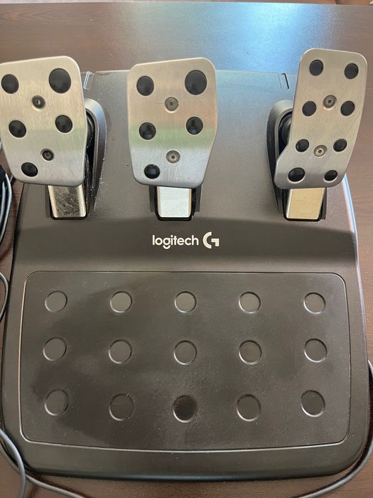 Logitech G29 Driving Force Racing