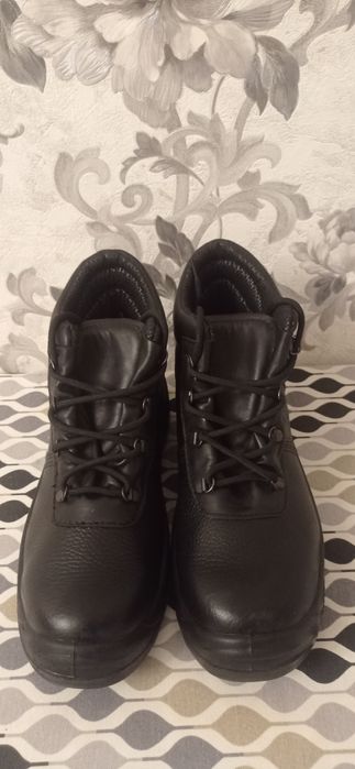 Обувь Жамал-Ай 43 размер