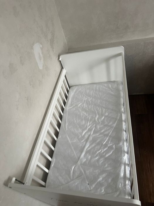 Детская манежка + матрас