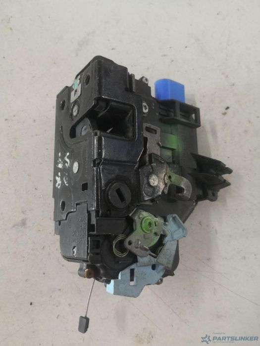 Broasca Dreapta Spate Volkswagen Passat (3B3) [ 2000 - 2005 ] Oem 7L083001D