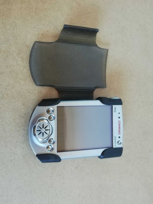 Compaq pocket pc за части