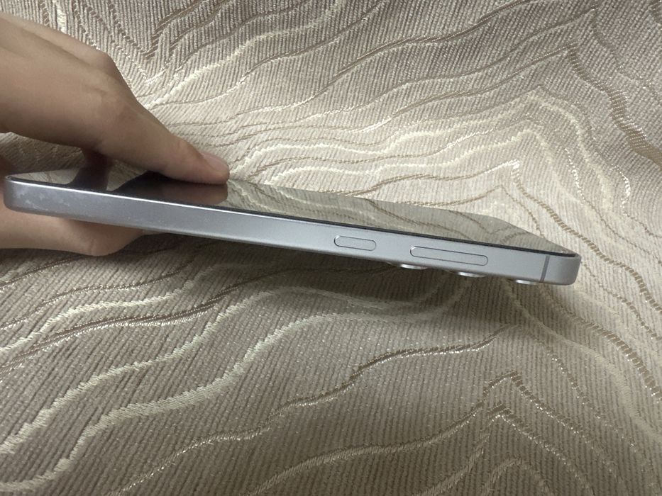 Samsung S24FE продаю!!!