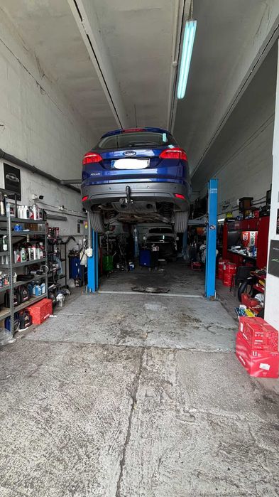 ÎNCHIRIEM SERVICE AUTO complet echipat gata de lucru