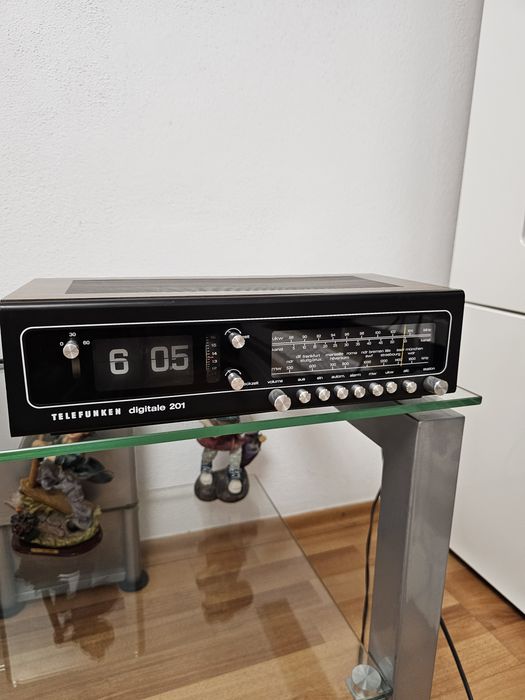 Radio vintage SONY TFM-C590W