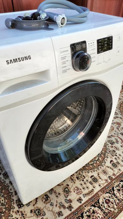 Срочно SAMSUNG 6kg. 1200ob.