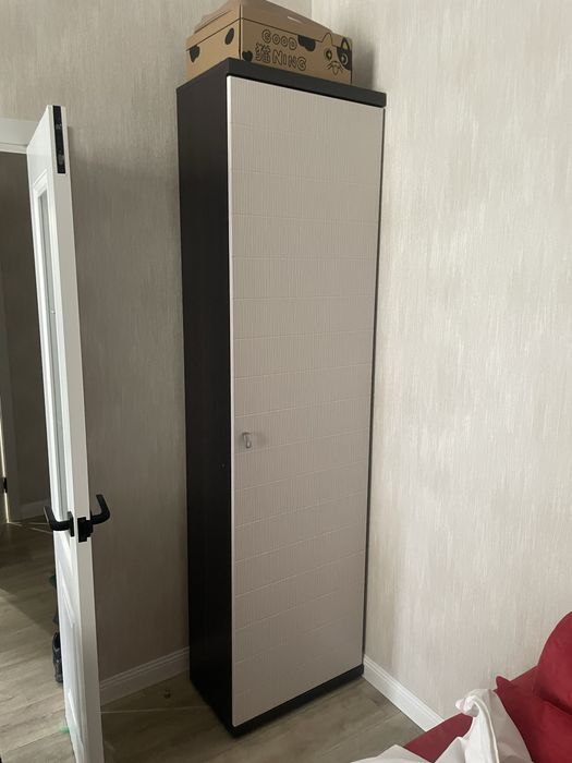 Продается шкаф для одежды