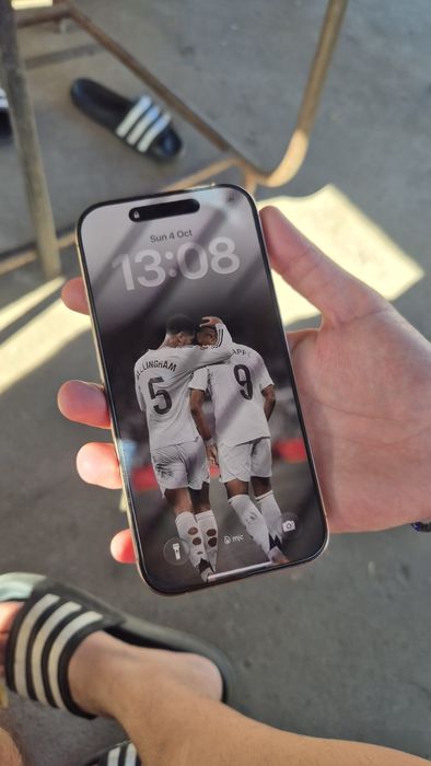 Vand IPhone 16 pro