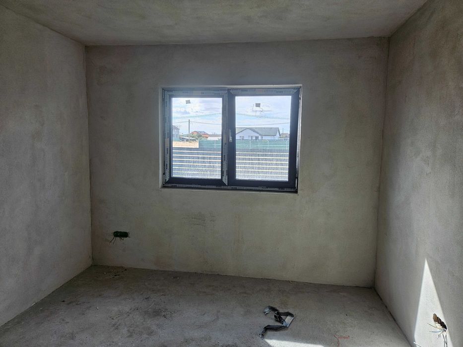 Oportunitate - Vand casa noua sau schimb cu apartament