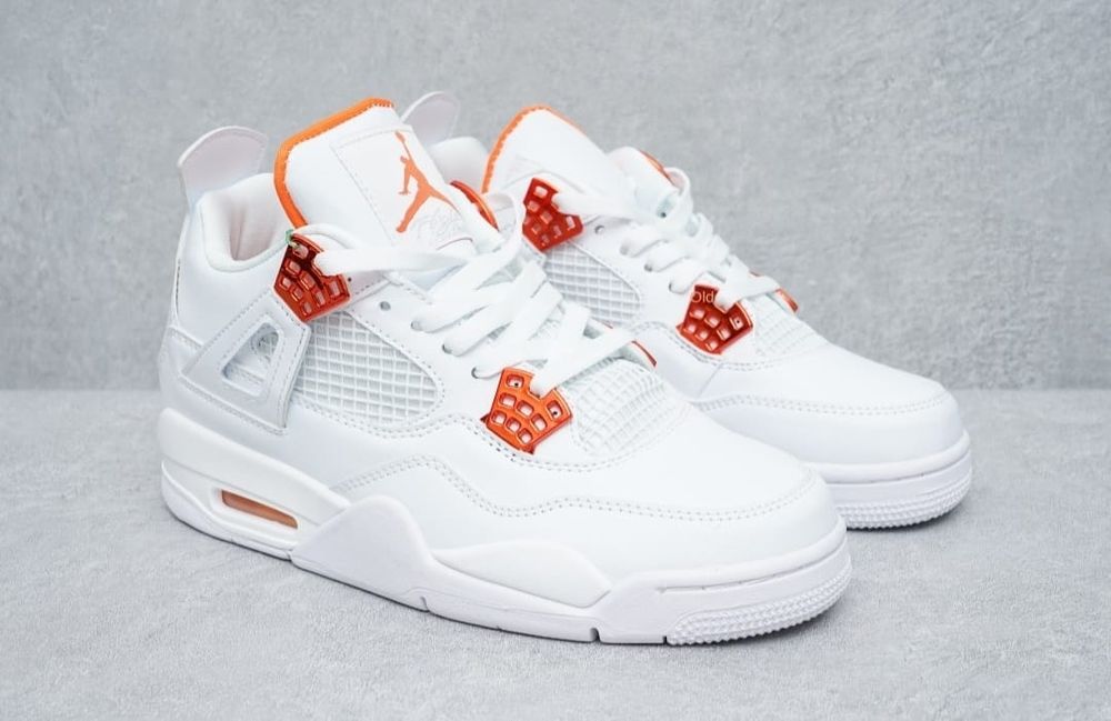 Jordan 4 retro metallic orange