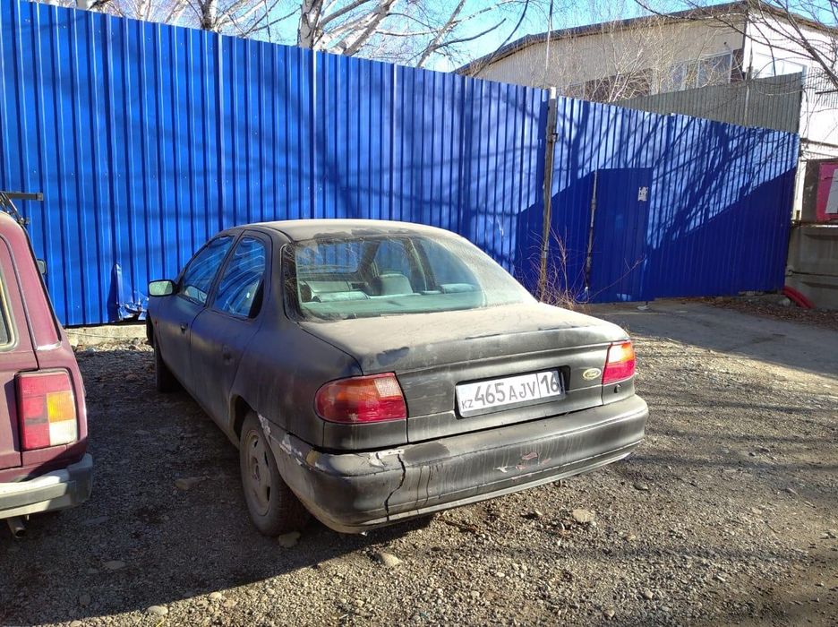 Форд Мондео 1994гв. 550000