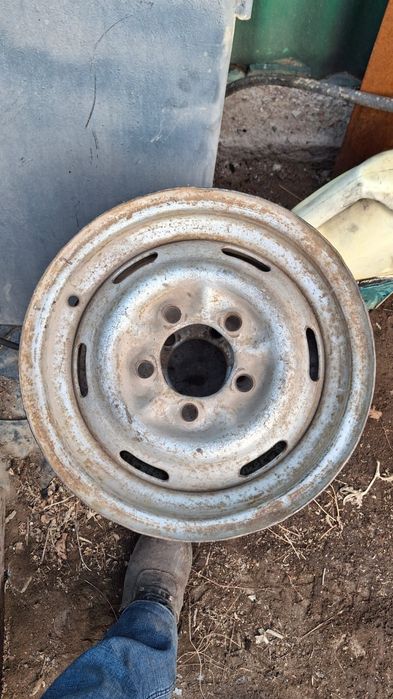 Продается диск на москвич