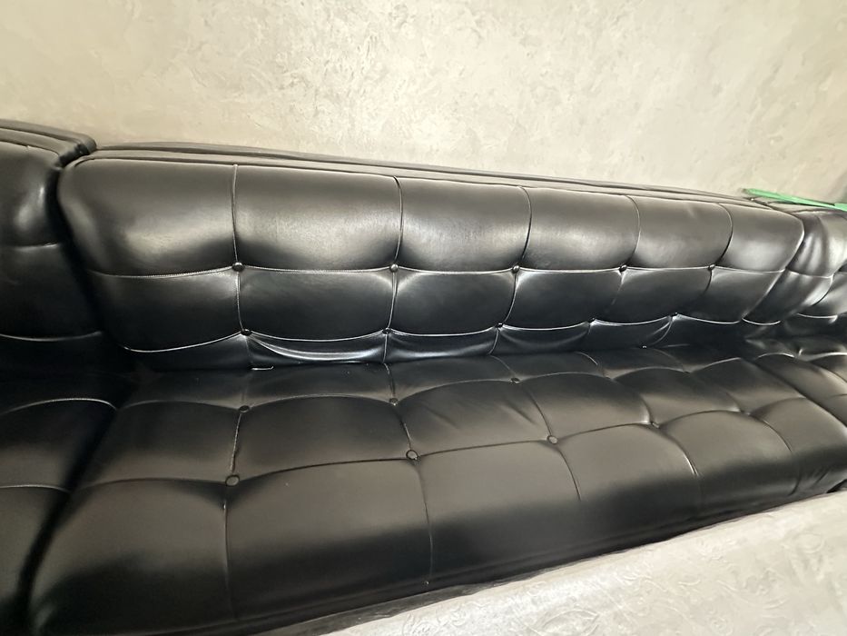 Новый офисный диван