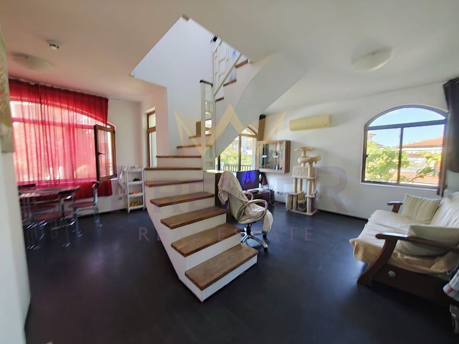 Мезонет в Ахелой