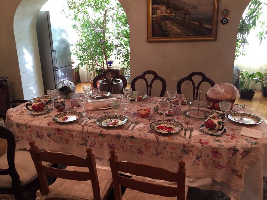 Продаётся, Миробадский район, 5 комнат, с ремонтом